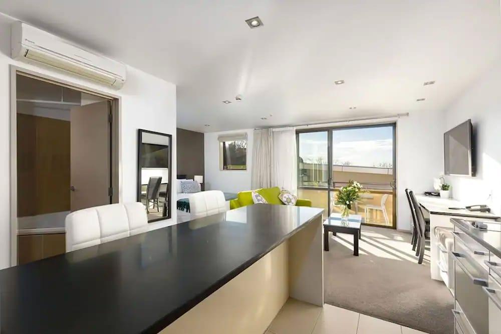 Palazzo Motor Lodge Nelson Extérieur photo A typical apartment interior