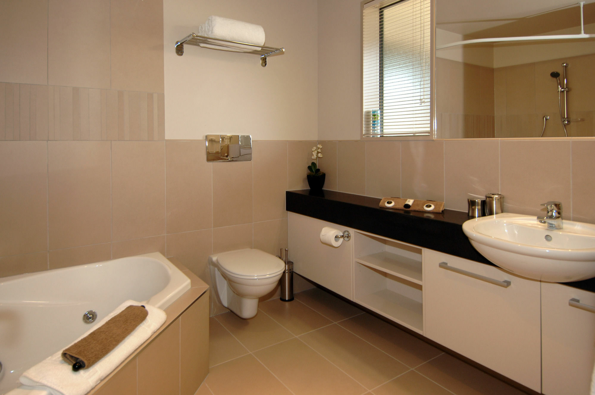 Palazzo Motor Lodge Nelson Extérieur photo Bathroom
